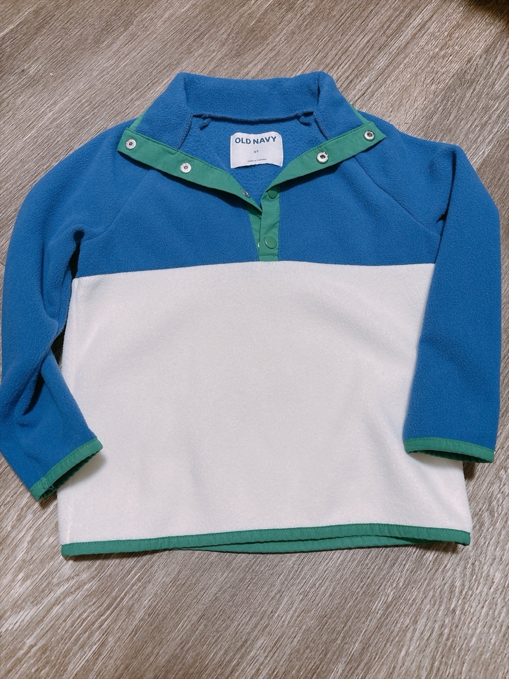 Old Navy Blue, White & Green Colorblock Fleece Pullover